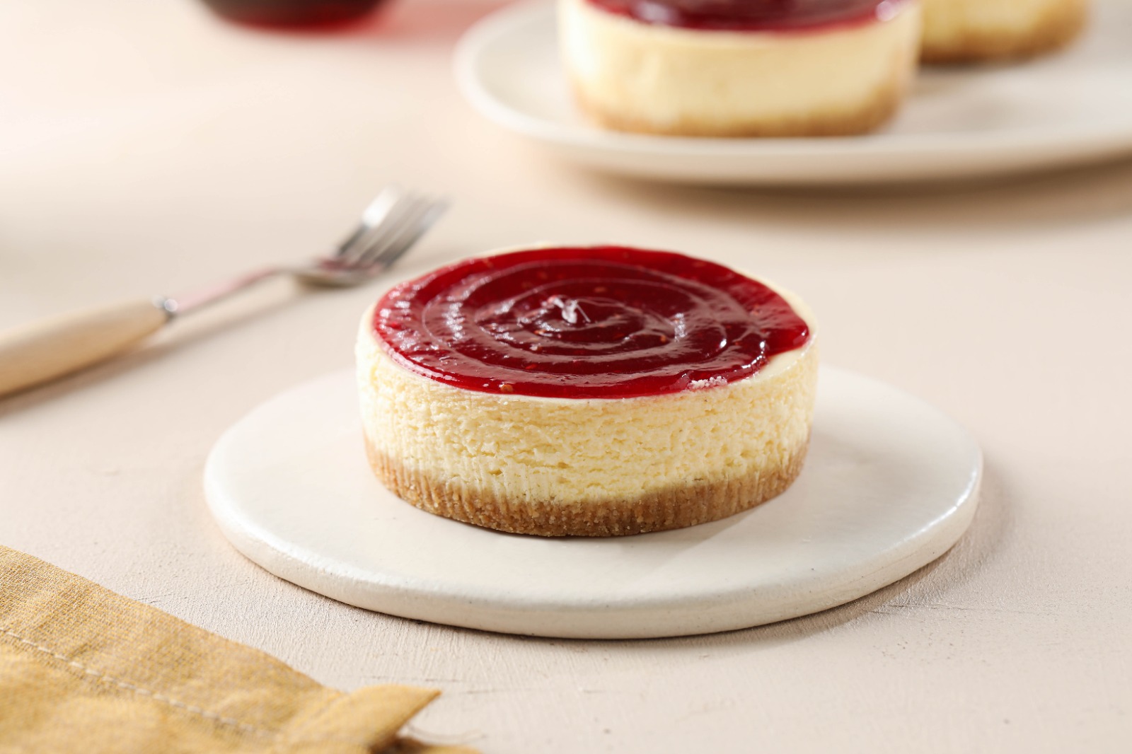 Raspberry Mini Cheesecake